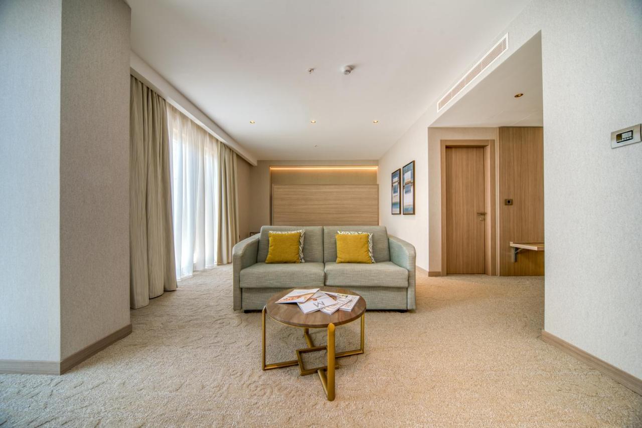 Hotel Ami Budva Petrovac Eksteriør bilde