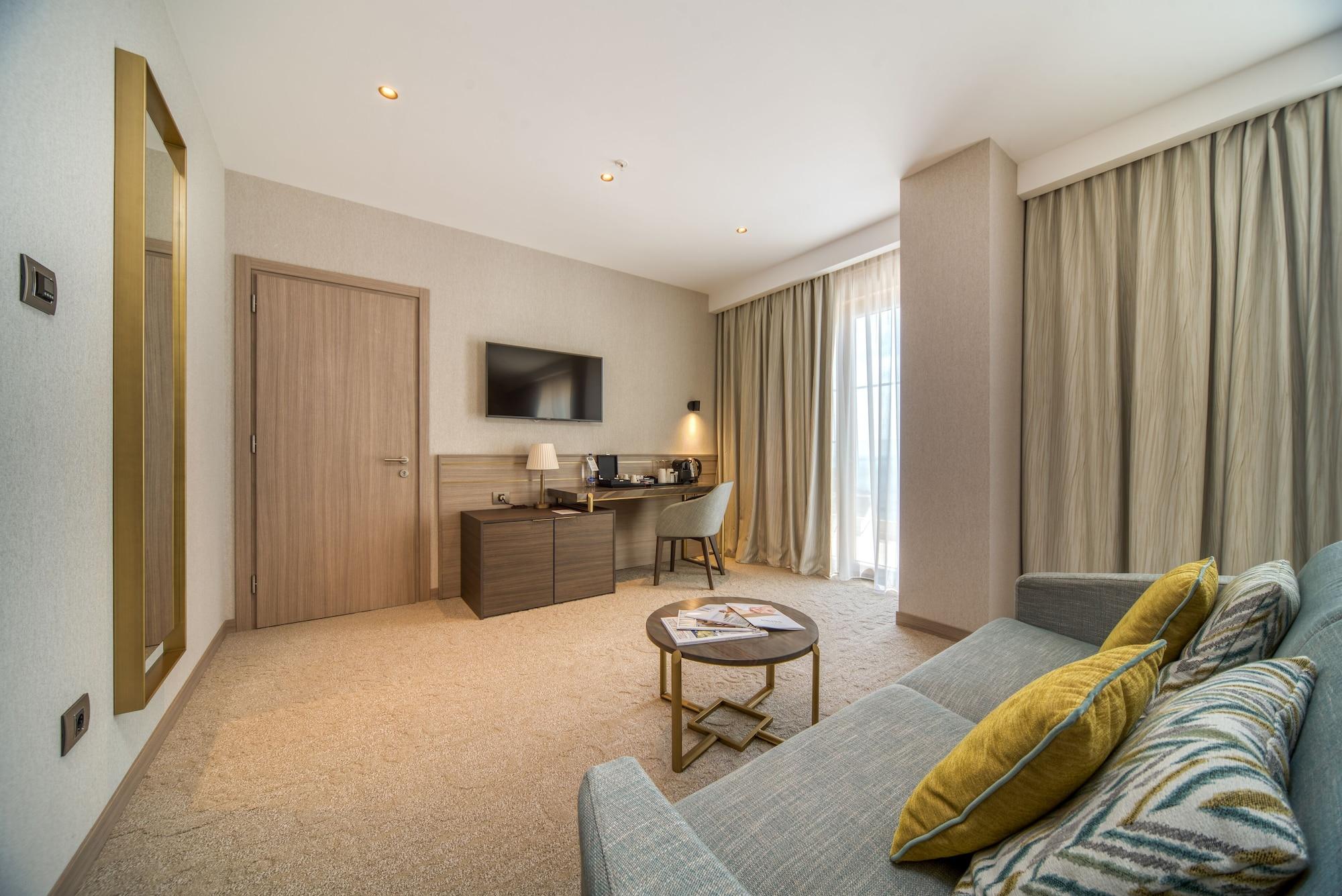 Hotel Ami Budva Petrovac Eksteriør bilde