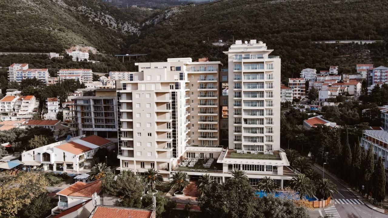 Hotel Ami Budva Petrovac Eksteriør bilde