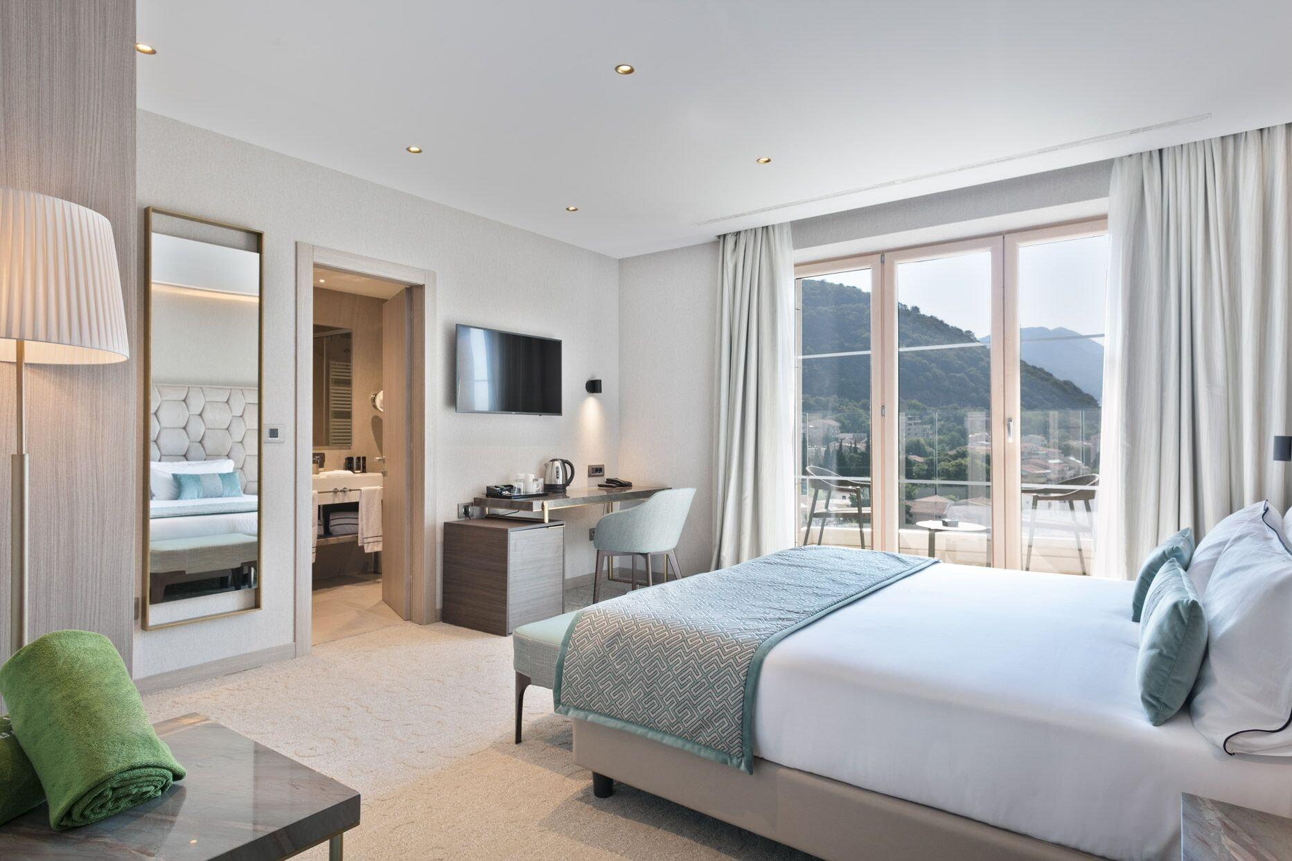 Hotel Ami Budva Petrovac Eksteriør bilde