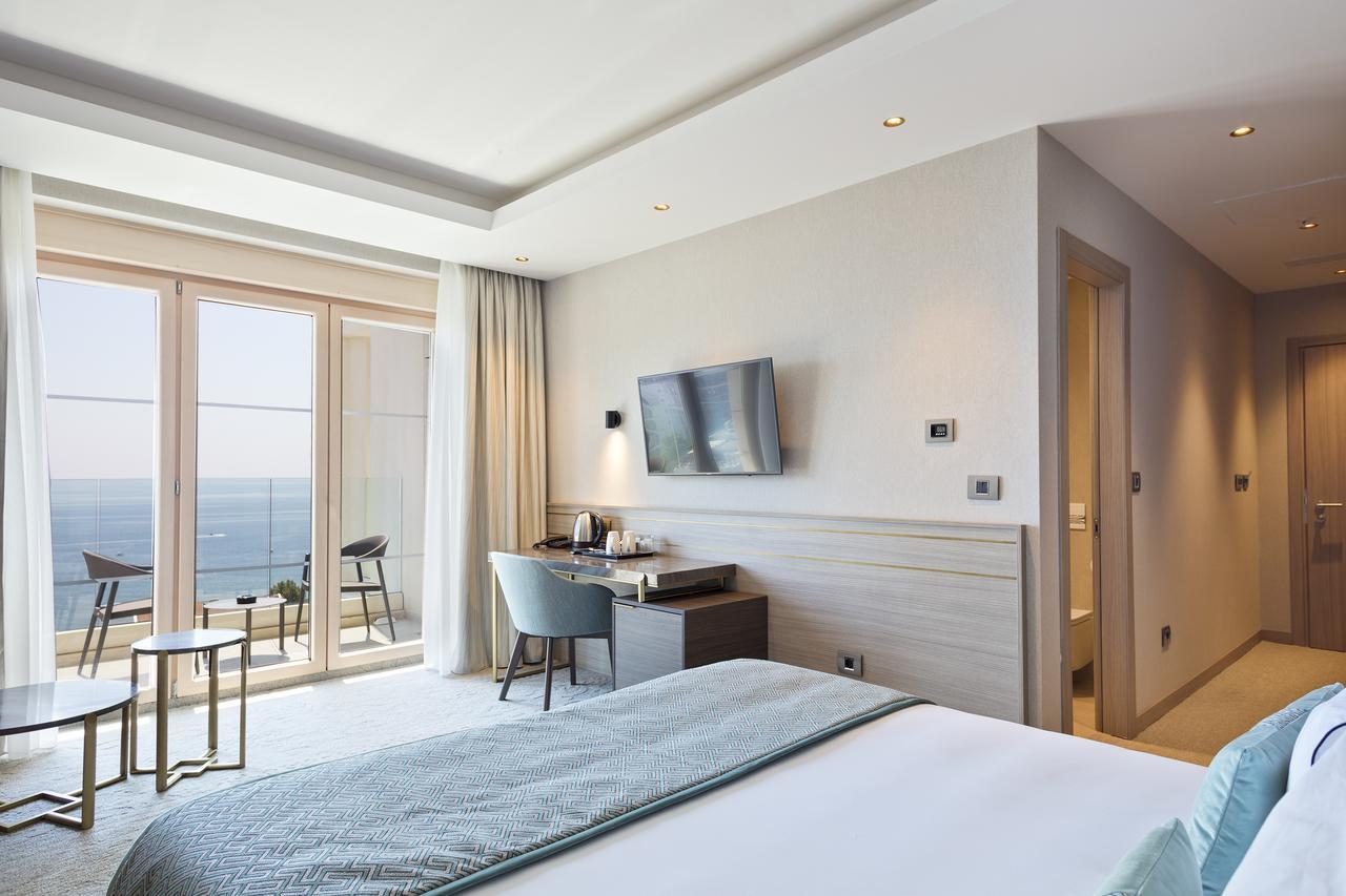 Hotel Ami Budva Petrovac Eksteriør bilde