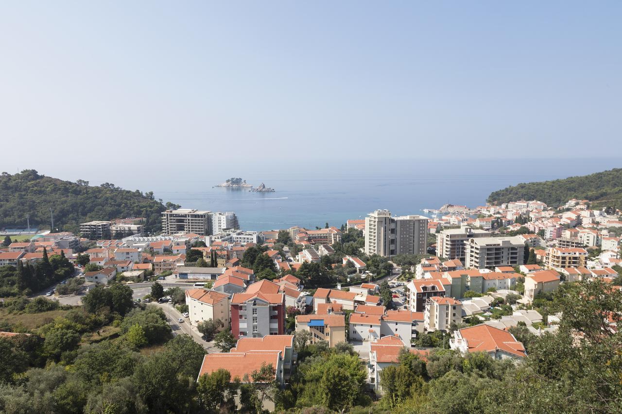 Hotel Ami Budva Petrovac Eksteriør bilde